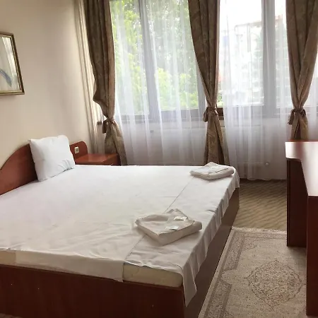 Otel Хотел Сокол 3*