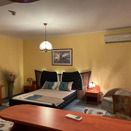 Хотел Сокол Otel 3*