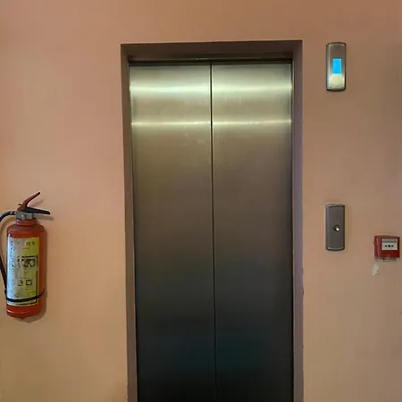 Хотел Сокол Otel